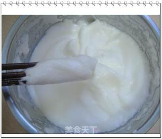 电饭锅蛋糕的做法步骤：2