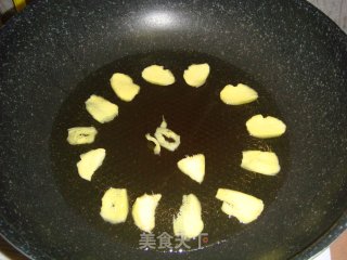 美味解馋小鲳鱼的做法步骤：2