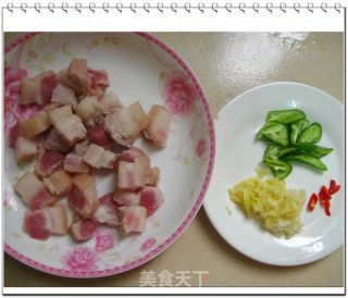 肥而不腻的红烧肉的做法步骤：2