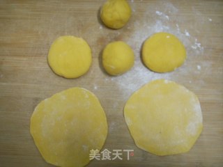南瓜蜜枣包的做法步骤：4