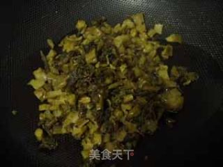咸菜炒毛豆的做法步骤：2