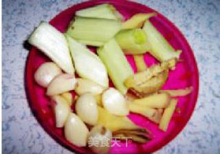 红烧带鱼的做法步骤：4