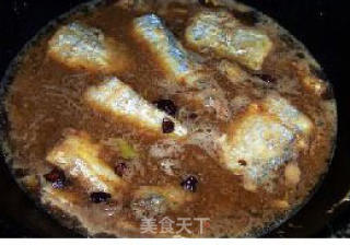 红烧带鱼的做法步骤：4