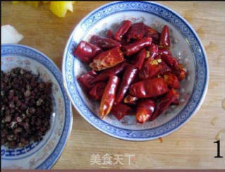 几个窍门儿解决川味宫保菜——【宫保虾球】的做法步骤：3