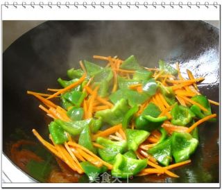 杂锦炒肉丝的做法步骤：2