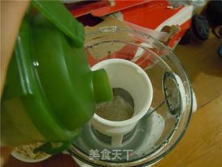 杏仁米浆的做法步骤：3