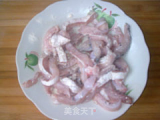 飘香鱼条的做法步骤：2