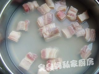 酒香五花肉的做法步骤：3