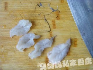 虾仁海木耳焖饭的做法步骤：2