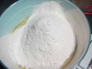 双色卷阿拉棒的做法步骤：6