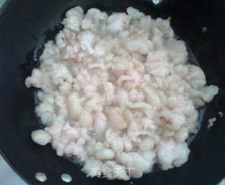美味猪油葱花油饼的做法步骤：2