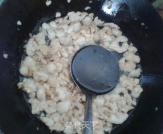 美味猪油葱花油饼的做法步骤：2