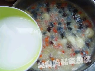 上汤娃娃菜的做法步骤：3
