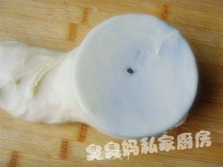 蜂蜜小面包的做法步骤：2