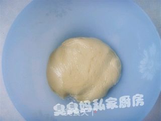 蜂蜜小面包的做法步骤：2