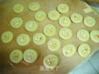 无水蜂蜜花生酥的做法步骤：2
