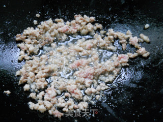 剁椒肉糜蒸豆腐的做法步骤：2
