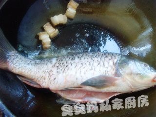侉炖鱼的做法步骤：2