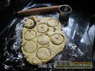 奶油提子司康的做法步骤：3