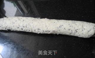 为健康加油---黑芝麻馒头的做法步骤：4