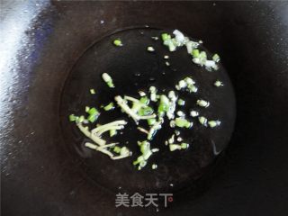 嫩倭瓜烧豆丹的做法步骤：2