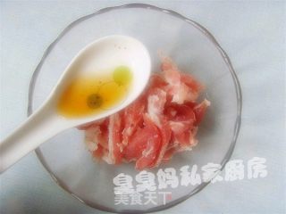 茭白肉丝的做法步骤：2