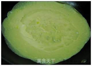 雪菜肉丝炒鸡蛋面的做法步骤：2