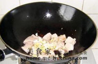 五花肉酱烧八爪鱼的做法步骤：3