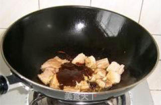 五花肉酱烧八爪鱼的做法步骤：3