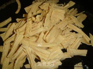 剁椒腐竹的做法步骤：4