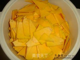 芝麻南瓜饼的做法步骤：3