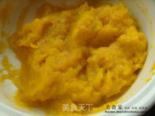 芝麻南瓜饼的做法步骤：3