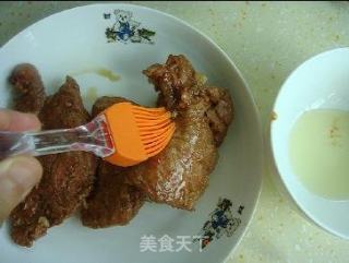 蜜汁叉烧的做法步骤：2