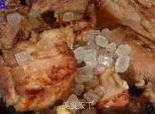 糖醋排骨的做法步骤：2