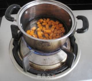 唤醒小孩胃口的饭---时蔬炒饭的做法步骤：4