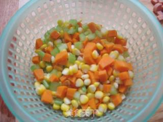 唤醒小孩胃口的饭---时蔬炒饭的做法步骤：4