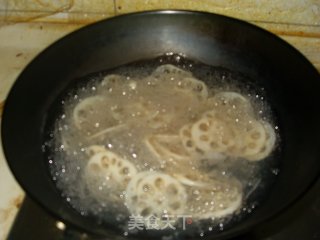 鸡肉藕饼的做法步骤：2