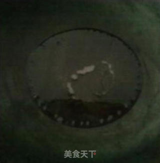 黄豆煮鲫鱼的做法步骤：2