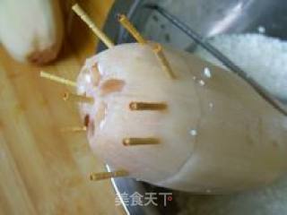 蜜汁糯米藕的做法步骤：3