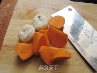 苹果沙梨猪骨汤的做法步骤：3