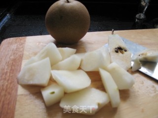 苹果沙梨猪骨汤的做法步骤：3