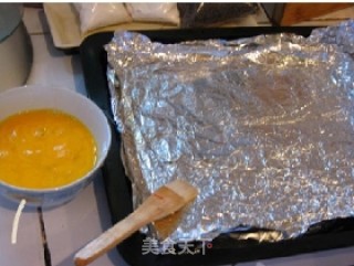 5步轻松做出美味早餐——法式培根鸡蛋堡的做法步骤：3