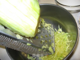 西葫芦瓜面包--用蔬菜做面包--Zuchicini Bread的做法步骤：4