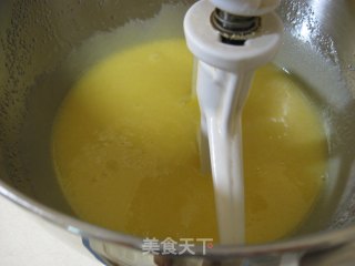西葫芦瓜面包--用蔬菜做面包--Zuchicini Bread的做法步骤：4