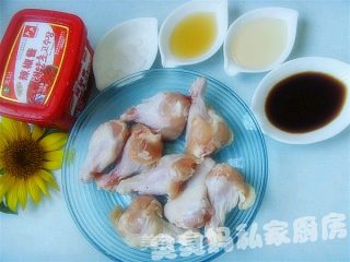 奥尔良烤翅根的做法步骤：2