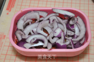 黑椒牛排+甜椒色拉的做法步骤：6