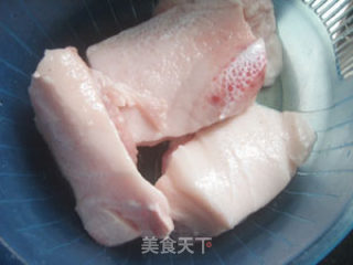 熬猪油--白油 油渣子的做法步骤：2