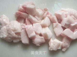 熬猪油--白油 油渣子的做法步骤：2