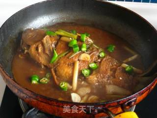 豆瓣鲫鱼的做法步骤：4