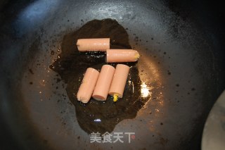 吐司香肠卷的做法步骤：2